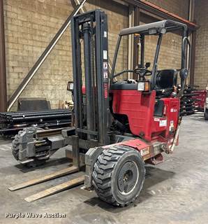 2016 Moffett M85501 Forklift
