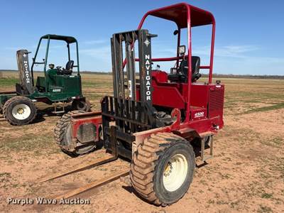2021 Navigator RT-4500 Forklift