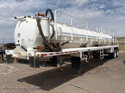 2012 Dragon Products Vacuum Trailer