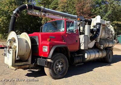 1995 Ford LN8000 Sewer Jetter Truck
