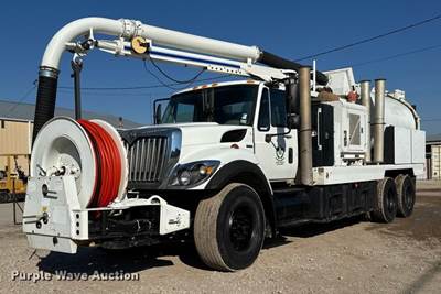2009 International 7400 Sewer Jetter Truck