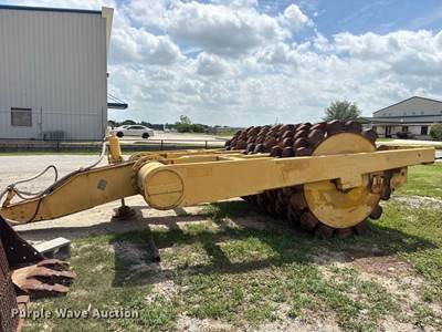 Hyster C410A Padfoot Roller