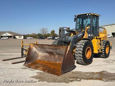 2015 John Deere 624K Wheel Loader