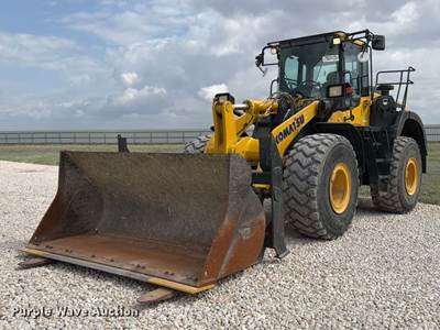 2023 Komatsu WA380-8 Wheel Loader