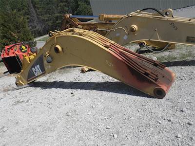 Caterpillar Boom