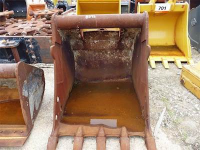 ACCURATE FABRICATING LTD Bucket