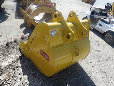 Accurate Fabricating Bucket