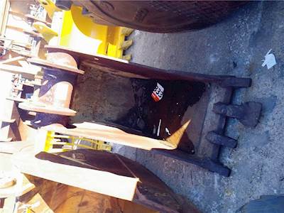 ACCURATE FABRICATING LTD Bucket