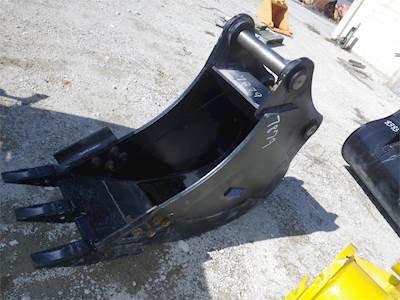 Accurate Fabricating Bucket