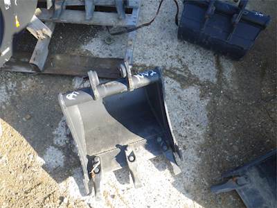 ACCURATE FABRICATING LTD Kubota-KX41 Bucket