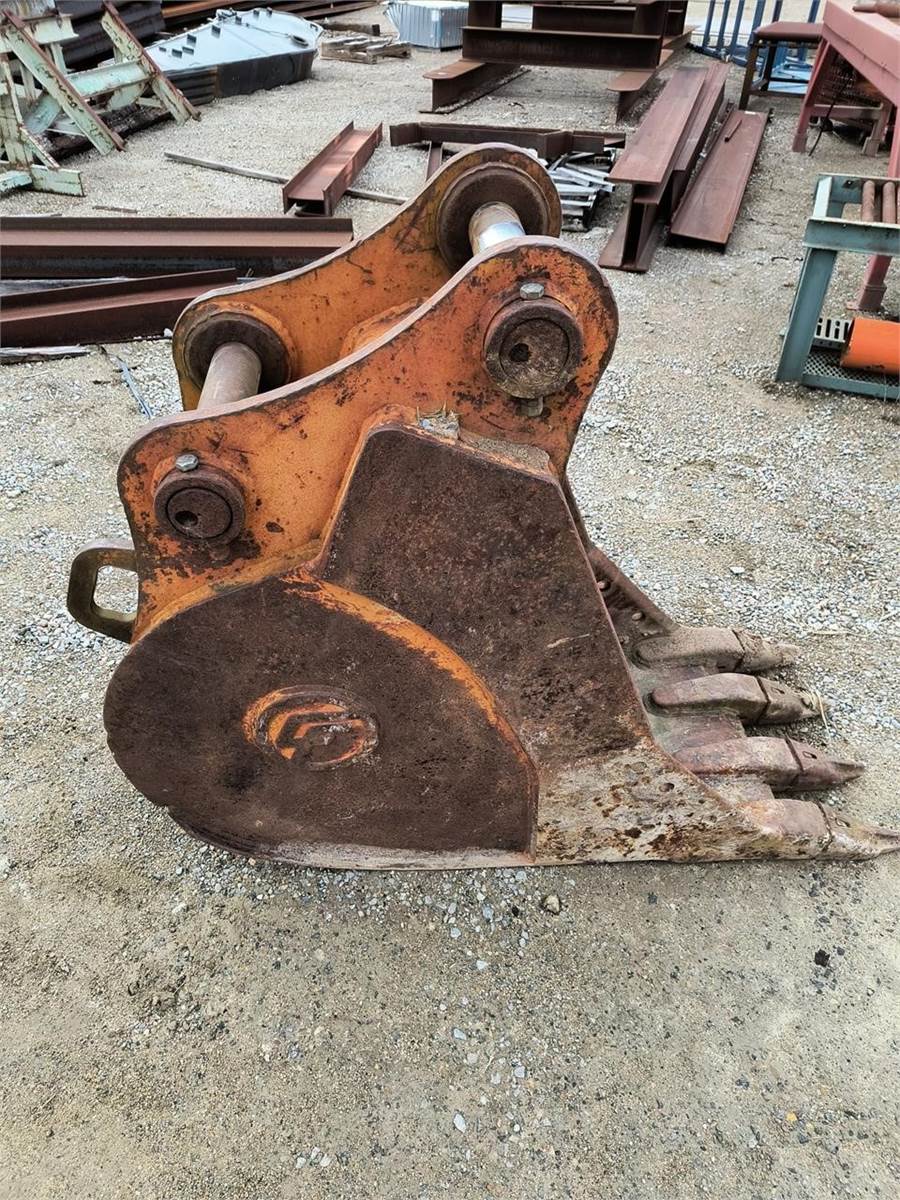 Central Fabricators Bucket For Sale Petersburg, VA 2302B