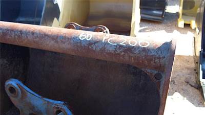 ACCURATE FABRICATING LTD Masterhitch-GP2160 Bucket