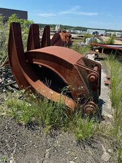 LaBounty HDG160 Grapple Bucket