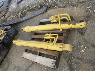 Caterpillar Boom/Lift Cylinder