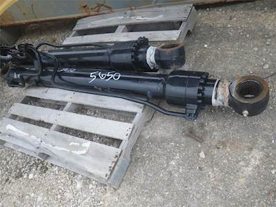 Caterpillar Lift / Boom Cylinder