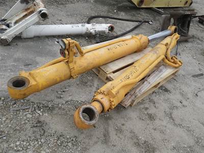 Hyundai Lift / Boom Cylinder