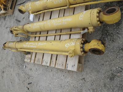 Komatsu 707010H650 Lift / Boom Cylinder