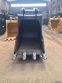 Accurate Fabricating Severe-Duty Bucket