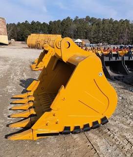 72" Wide SkeleTon Bucket With 4" x 4" Spacing Between Grills To Fit CAT