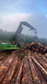 2012 John Deere 3754D Logging Processor - Waratah HTH625C Processor