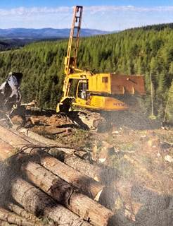 2001 Hyundai 290 Yarder