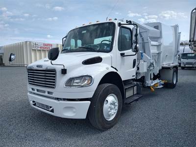 Freightliner M2 106 Garbage Truck