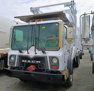 Mack MRU613 Garbage Truck - MP7-355E, Automatic