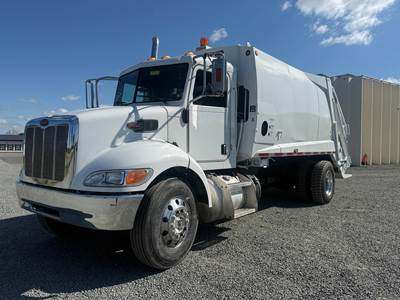 Peterbilt 337 Garbage Truck - Paccar