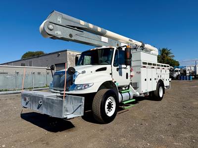 2014 International 7300 Altec AA55 Utility Bucket Truck