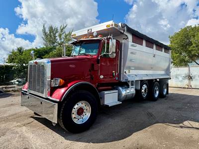 2016 Peterbilt 365 J&J Dump Truck Tri-axle 28 Yards