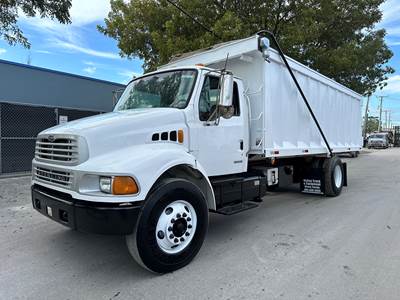 2002 Sterling Acterra M8500  Pac-Mac Dump Truck