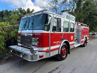 2004 E-One Typhoon Pumper Fire Truck