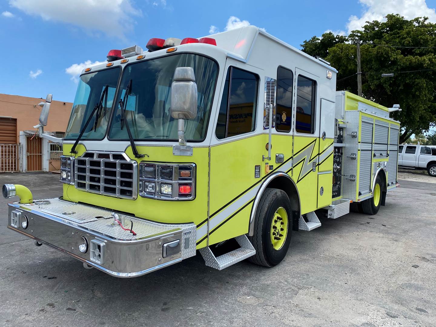 2004 Ferrara Igniter Fire truck Rescue Pumper For Sale, 10,288 Hours Miami, FL 10806276