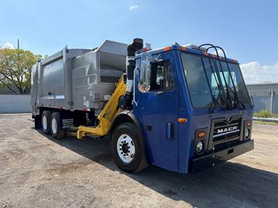 2011 Mack LEU613 Heil Multipack Side/Rear Loader 24 Yards Garbage Truck