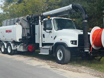 2013 Freightliner 114SD Vacall Combination Sewer Cleaner Truck