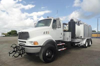 Sterling LT8500 Vacuum Truck
