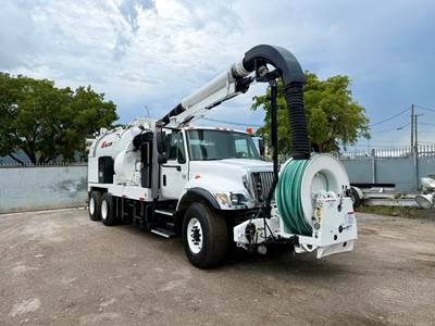 2004 International 7400 Vac-Con Combination Sewer Cleaner Truck