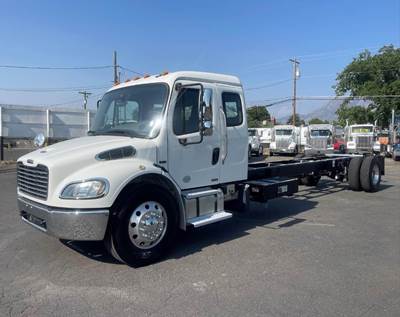 2012 Freightliner M2106 Extended Cab, 300 H.P. Diesel, Automatic, Double frame & Ready for work.
