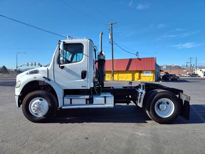 2010 Freightliner M2 106 Day Cab Tractor, Single Axle, Cummins ISC 8.3L, Allison Auto, 260 H.P., Short W.B.