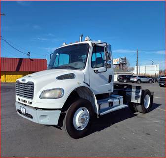 2010 Freightliner M2 106 Day Cab Truck Single Axle Tractor, Shorter W.B.
