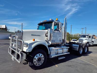 2020 Western Star 4900 Day Cab Truck