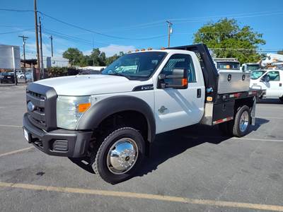 2016 Ford F-450 XL Flatbed Truck