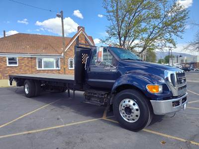2015 Ford F-650 XLT Flatbed Body, Cummins ISB 6.7 L., Allison Auto, 260 H.P. 260" W.B. Low miles 62k miles!