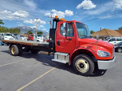 2016 Freightliner M2 106 Flatbed Truck - Spring Sus, long bed overall great condition!