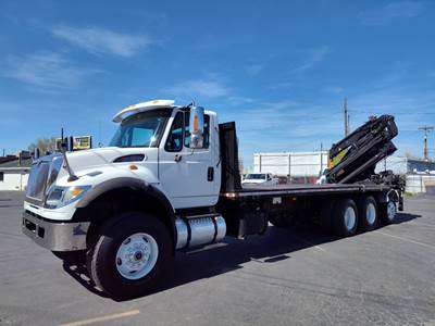 2005 International WorkStar 7600 Flatbed Truck