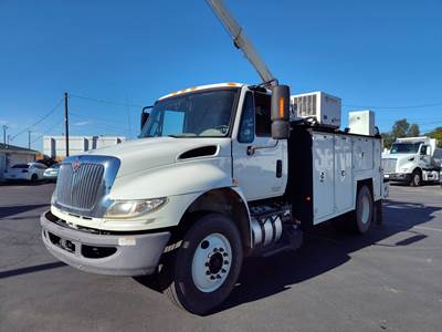 2018 International DURASTAR 4300 Mechanic / Service Truck - MAINTANER Body and Crane.