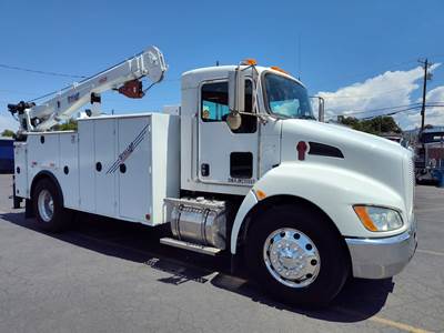 2018 Kenworth T370 Conventional Day Cab, Mechanic / Service Truck. LOW MILES 55K