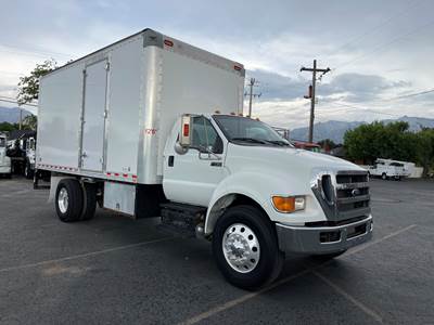 2015 Ford F-750 Truck Concrete Cutting Truck, Platform lift gate, Cummins, Allison Automatic, Low miles!