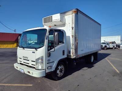 2015 Isuzu NPR Refrigerated Truck - Morgan gvsr09116fs Refrigerated Box Van