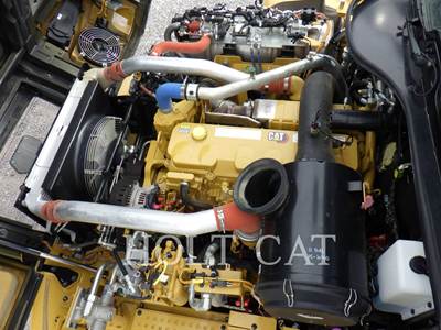 Caterpillar 735 Articulated Truck